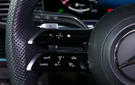 Mercedes-Benz GLS, 2023 год, 14 000 000 рублей, 30 фотография