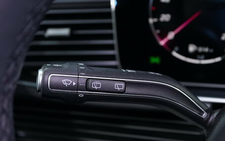 Mercedes-Benz GLS, 2023 год, 14 000 000 рублей, 32 фотография