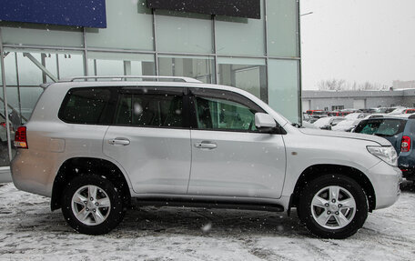 Toyota Land Cruiser 200, 2010 год, 3 159 000 рублей, 6 фотография