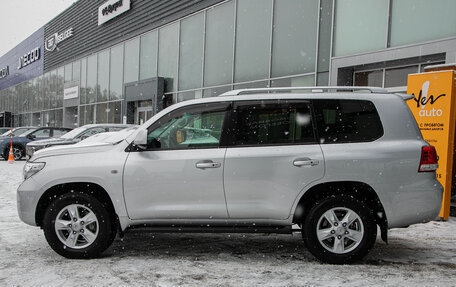 Toyota Land Cruiser 200, 2010 год, 3 159 000 рублей, 10 фотография