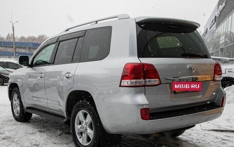 Toyota Land Cruiser 200, 2010 год, 3 159 000 рублей, 9 фотография