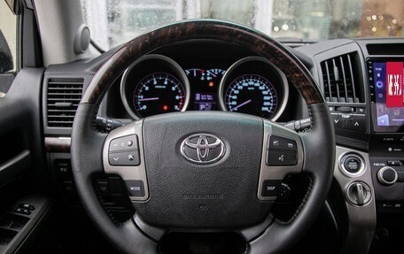 Toyota Land Cruiser 200, 2010 год, 3 159 000 рублей, 17 фотография