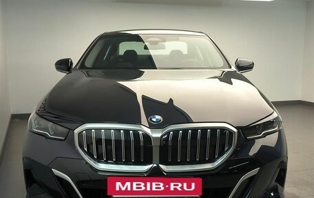 BMW 5 серия, 2025 год, 8 600 000 рублей, 3 фотография
