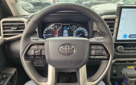 Toyota Tundra, 2025 год, 13 700 000 рублей, 9 фотография