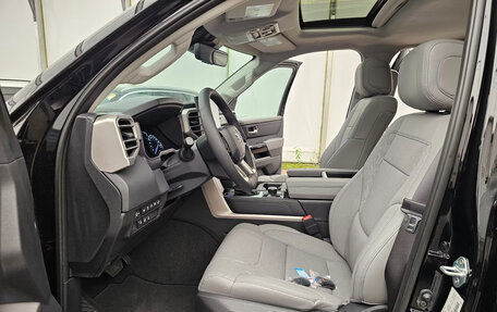 Toyota Tundra, 2025 год, 13 700 000 рублей, 21 фотография