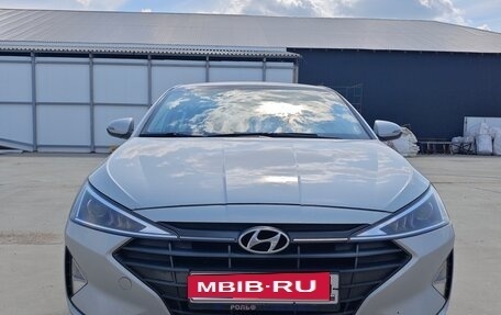 Hyundai Elantra VI рестайлинг, 2019 год, 1 590 000 рублей, 1 фотография