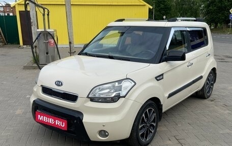 KIA Soul I рестайлинг, 2011 год, 850 000 рублей, 3 фотография
