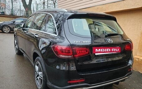 Mercedes-Benz GLC, 2020 год, 5 990 000 рублей, 2 фотография