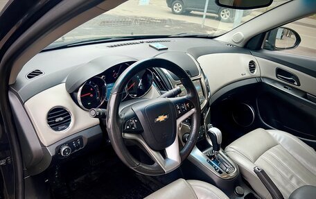 Chevrolet Cruze II, 2014 год, 950 000 рублей, 10 фотография