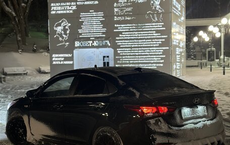 Hyundai Solaris II рестайлинг, 2017 год, 1 250 000 рублей, 3 фотография