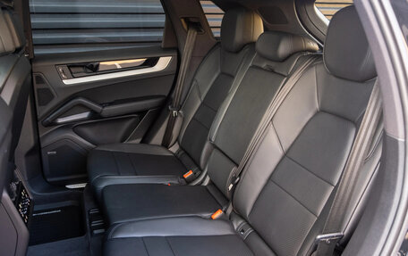 Porsche Cayenne III, 2025 год, 17 361 672 рублей, 32 фотография