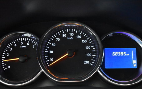 Renault Logan II, 2014 год, 725 000 рублей, 6 фотография