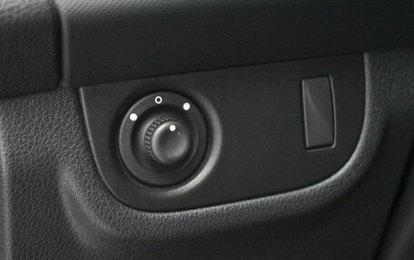 Renault Logan II, 2014 год, 725 000 рублей, 10 фотография