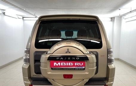 Mitsubishi Pajero IV, 2012 год, 1 820 000 рублей, 3 фотография