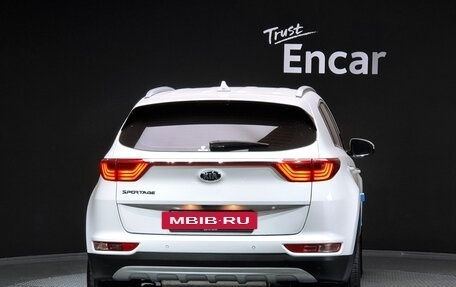 KIA Sportage IV рестайлинг, 2018 год, 1 900 121 рублей, 7 фотография