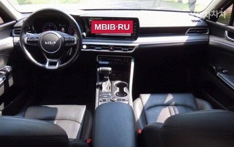 KIA K5, 2022 год, 1 571 000 рублей, 15 фотография