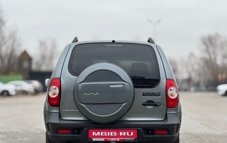 Chevrolet Niva I рестайлинг, 2016 год, 769 000 рублей, 6 фотография