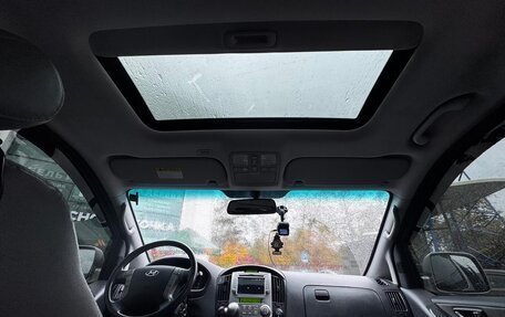 Hyundai Grand Starex Grand Starex I рестайлинг 2, 2010 год, 1 650 000 рублей, 5 фотография