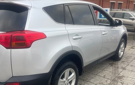 Toyota RAV4, 2013 год, 1 470 000 рублей, 7 фотография