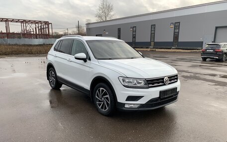 Volkswagen Tiguan II, 2017 год, 1 890 000 рублей, 3 фотография