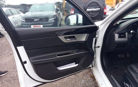 Jaguar XF II, 2019 год, 3 178 400 рублей, 8 фотография