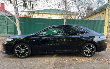 Toyota Camry, 2021 год, 2 850 000 рублей, 7 фотография