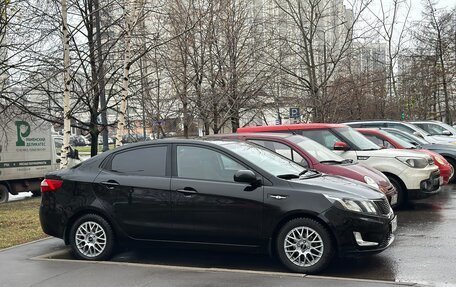 KIA Rio III рестайлинг, 2014 год, 830 000 рублей, 5 фотография