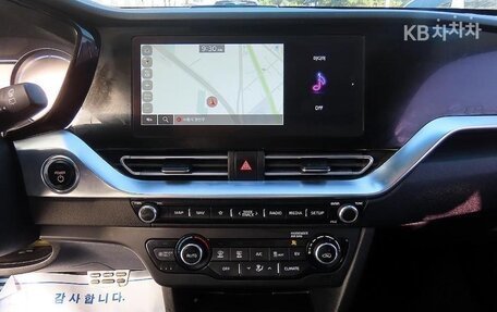 KIA Niro I, 2022 год, 1 584 000 рублей, 13 фотография