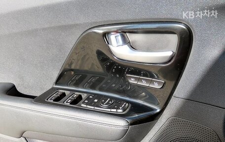 KIA Niro I, 2022 год, 1 584 000 рублей, 11 фотография