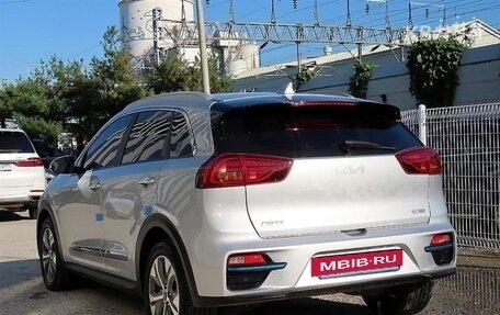 KIA Niro I, 2022 год, 1 584 000 рублей, 3 фотография
