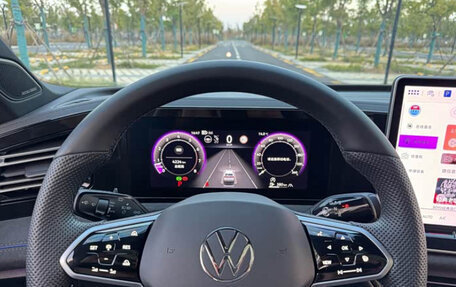 Volkswagen Tiguan, 2025 год, 4 190 047 рублей, 12 фотография