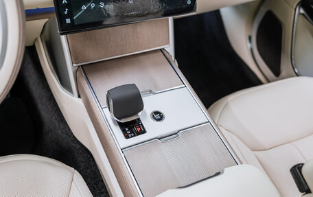 Land Rover Range Rover IV рестайлинг, 2025 год, 24 900 000 рублей, 13 фотография