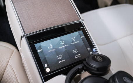 Land Rover Range Rover IV рестайлинг, 2025 год, 24 900 000 рублей, 21 фотография