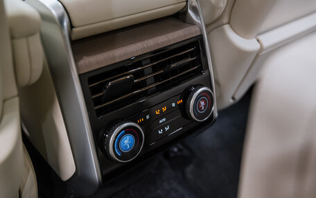 Land Rover Range Rover IV рестайлинг, 2025 год, 24 900 000 рублей, 24 фотография