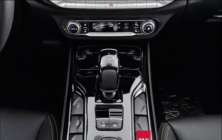 FAW Bestune T77, 2024 год, 2 099 000 рублей, 23 фотография