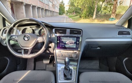 Volkswagen Golf VII, 2018 год, 2 100 000 рублей, 11 фотография