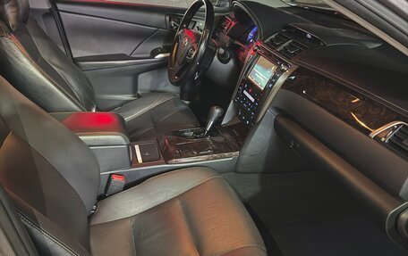 Toyota Camry, 2015 год, 1 899 990 рублей, 7 фотография