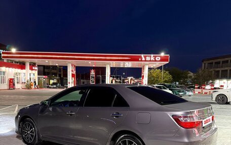 Toyota Camry, 2015 год, 1 899 990 рублей, 11 фотография