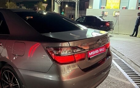 Toyota Camry, 2015 год, 1 899 990 рублей, 6 фотография