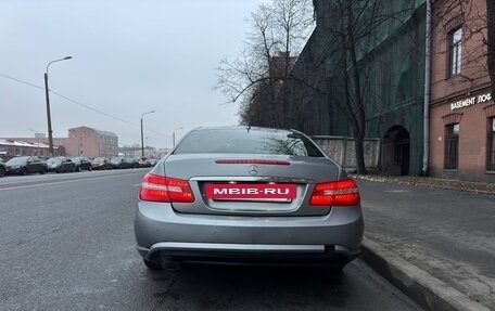 Mercedes-Benz E-Класс, 2012 год, 1 050 000 рублей, 6 фотография