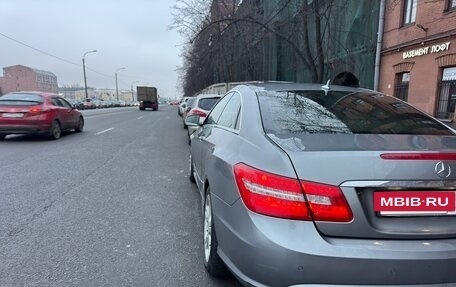 Mercedes-Benz E-Класс, 2012 год, 1 050 000 рублей, 3 фотография