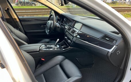 BMW 5 серия, 2015 год, 2 950 000 рублей, 13 фотография