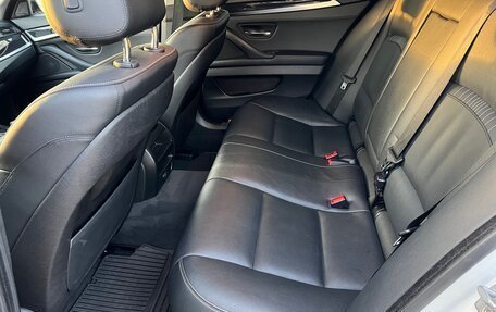 BMW 5 серия, 2015 год, 2 950 000 рублей, 15 фотография