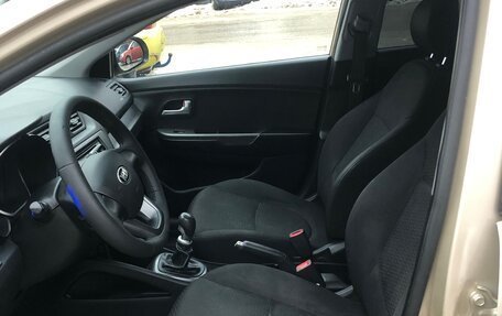 KIA Rio III рестайлинг, 2013 год, 715 000 рублей, 25 фотография