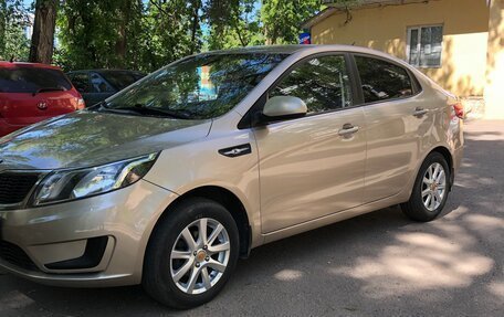 KIA Rio III рестайлинг, 2013 год, 715 000 рублей, 31 фотография
