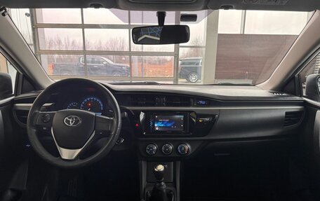 Toyota Corolla, 2013 год, 845 000 рублей, 23 фотография