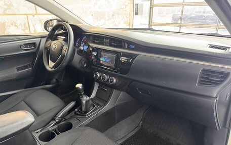 Toyota Corolla, 2013 год, 845 000 рублей, 30 фотография