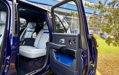 Rolls-Royce Cullinan, 2024 год, 83 900 000 рублей, 13 фотография