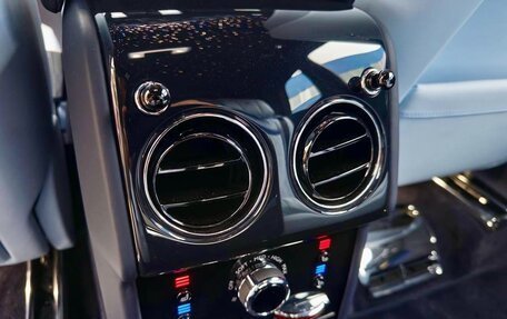 Rolls-Royce Cullinan, 2024 год, 83 900 000 рублей, 26 фотография