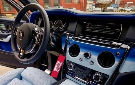 Rolls-Royce Cullinan, 2024 год, 83 900 000 рублей, 30 фотография